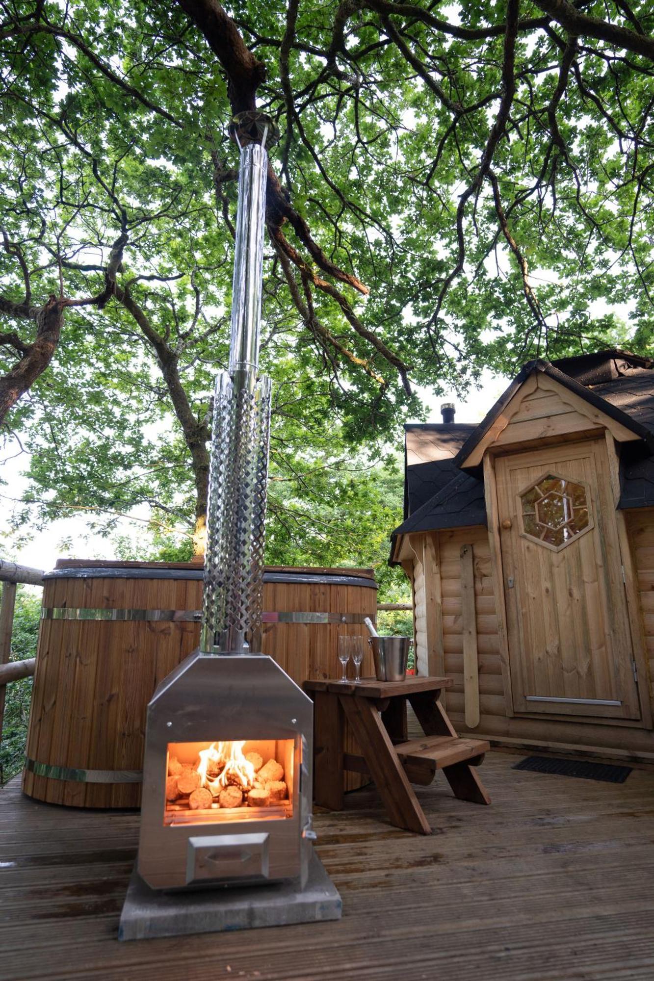 Chestnut Tree House With Hot Tub & Sauna Barmouth Exterior foto